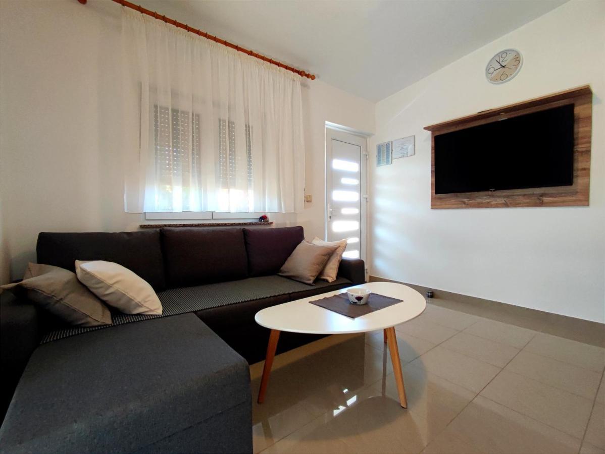 Apartments Jolic فير المظهر الخارجي الصورة